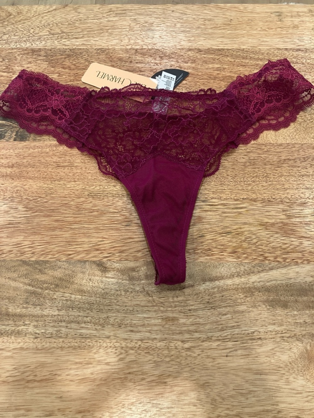 NWT Lise Charmel - sublime en dentelle tanga - Lace-Trim Thong - fuschia - large